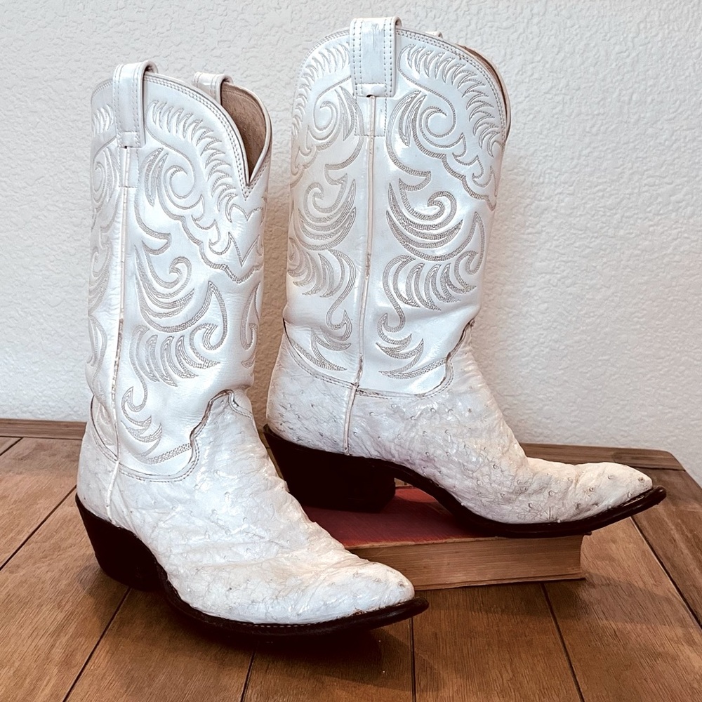 Olathe Vintage Cowgirl Boots!